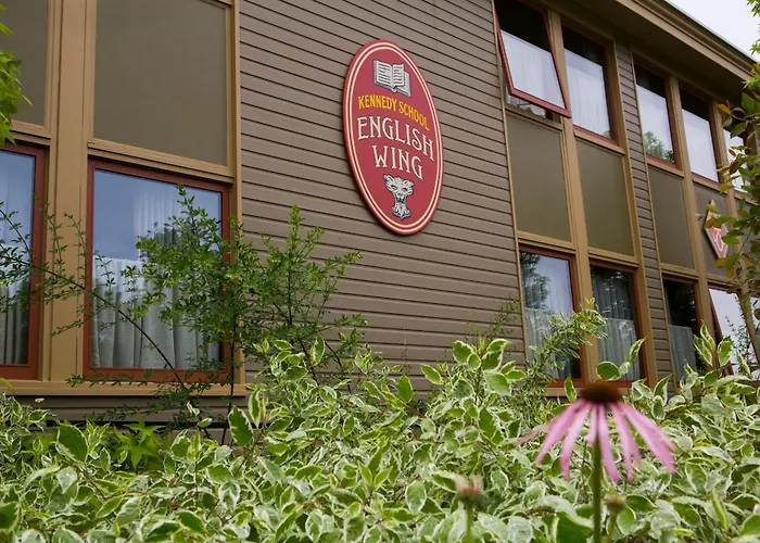 Mcmenamins Kennedy School Hotel Portland